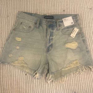 NWT high rise shorts
